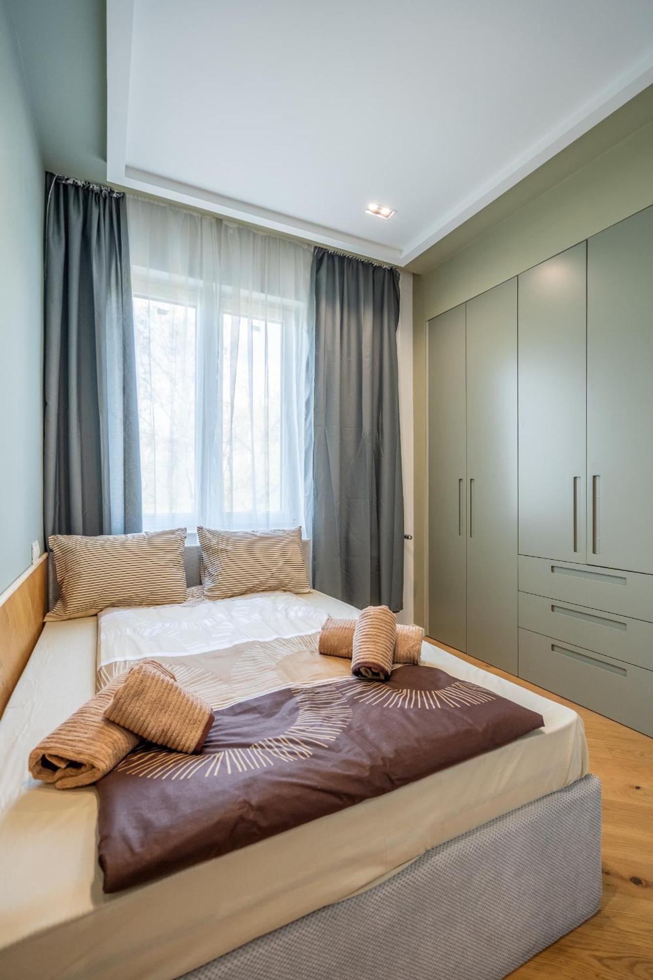 The Right Choice 14 Apartment *